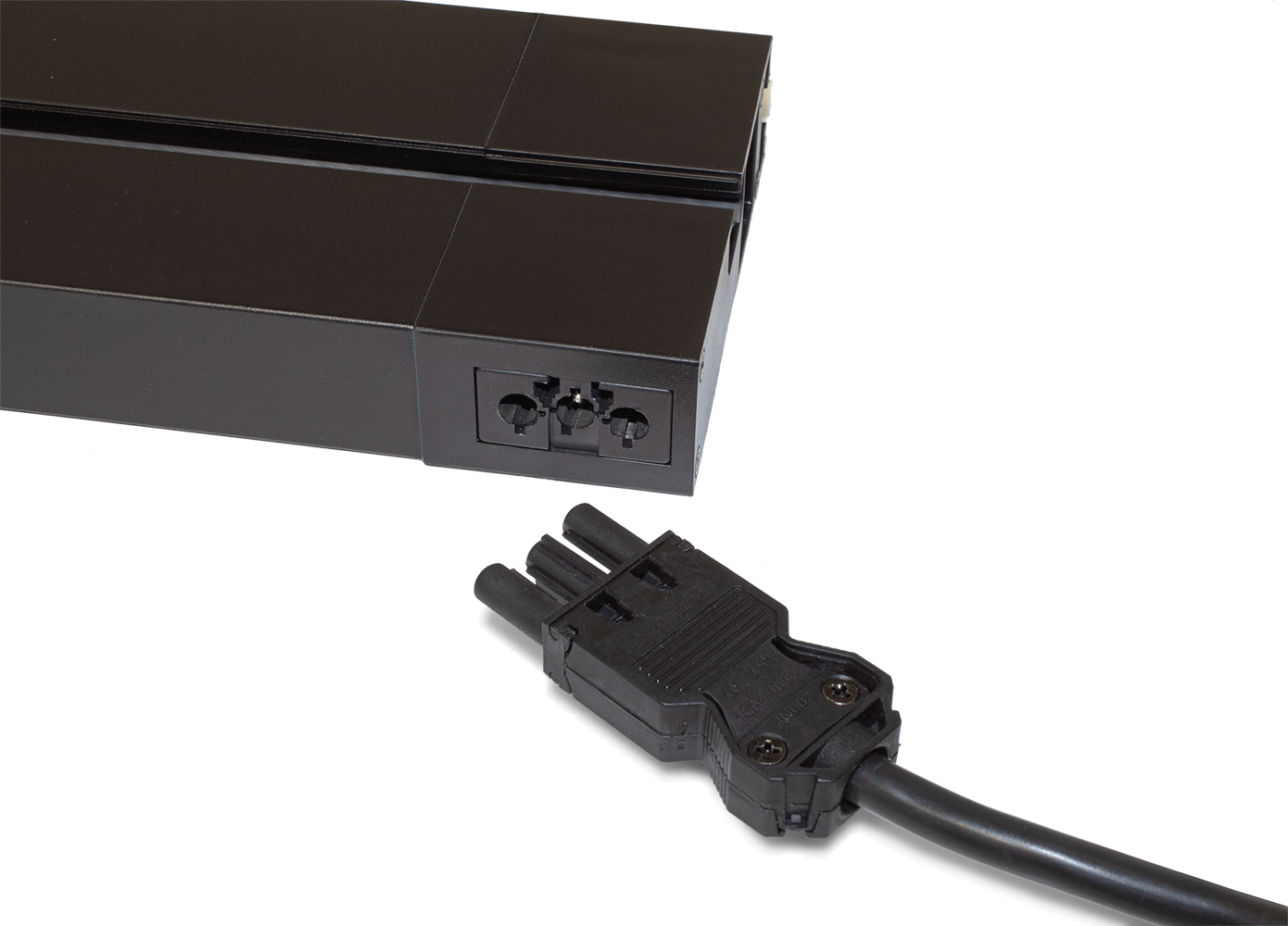 GST18i3-Eingangsstecker neben Buchse LED Arbeitsleuchte RABOTA, schwarz