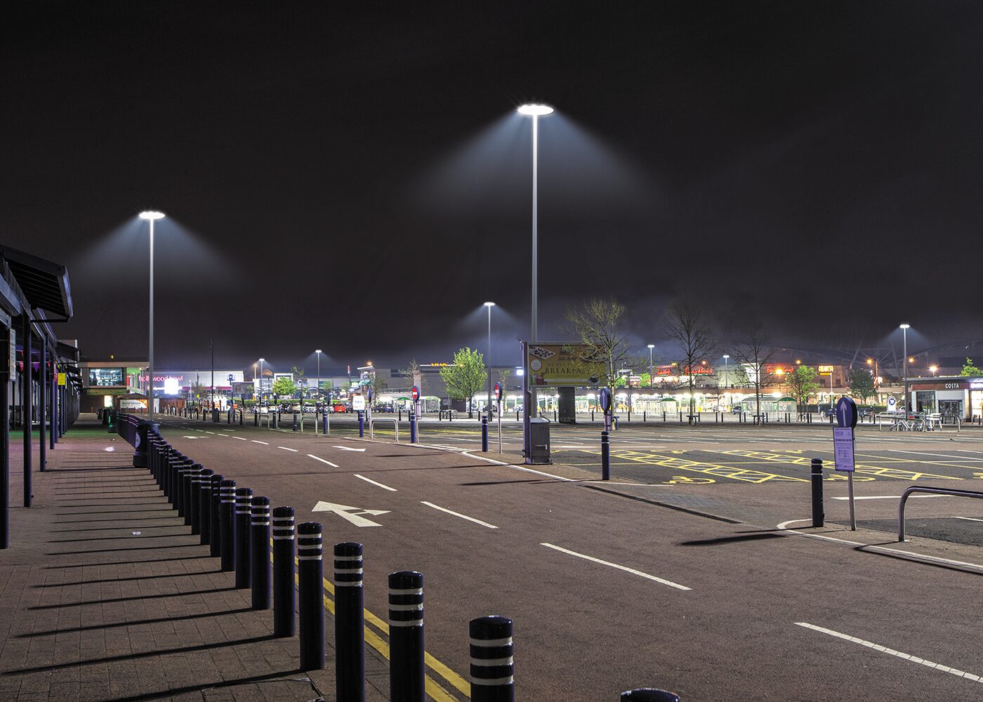 Referenzfoto LED Mastleuchte CITYMAX Large