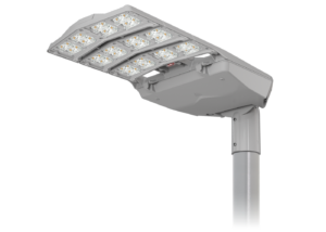 LED Straßenleuchte V-MAX II mit 3 Modulen