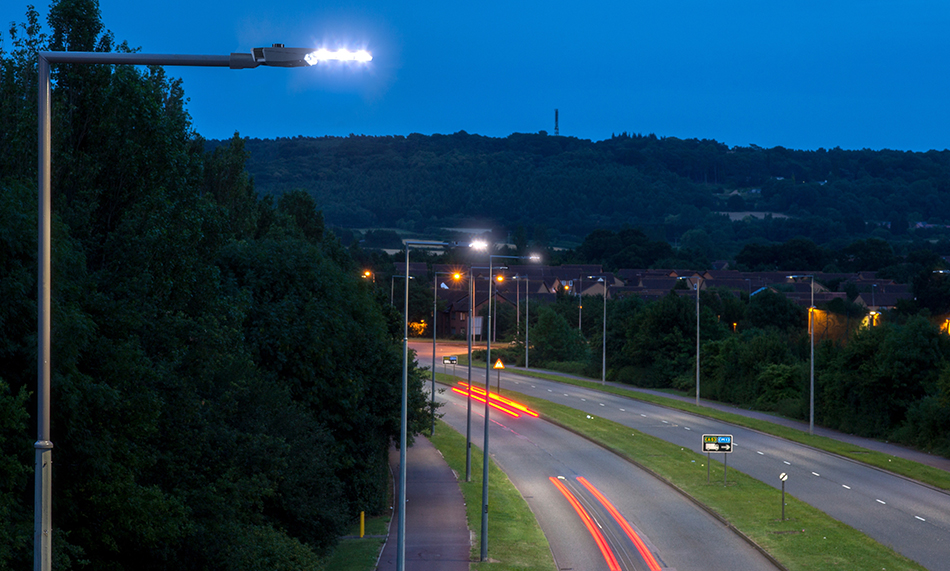 Referenz Straßenbeleuchtung mit der V-MAX 2 von Holophane