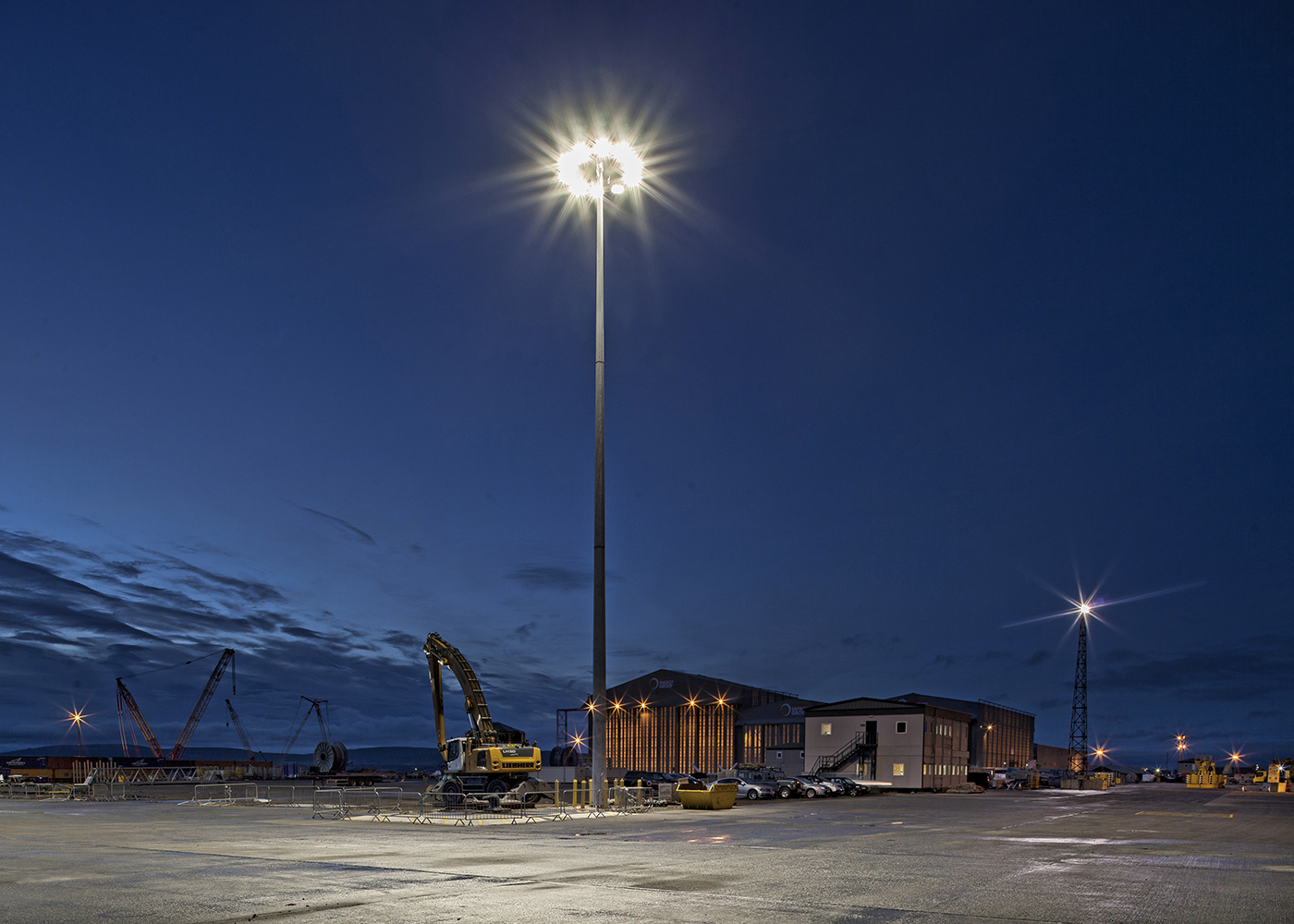 Anwendung Containerhafen LED Mastleuchte HMAO für besonders hohe Masten