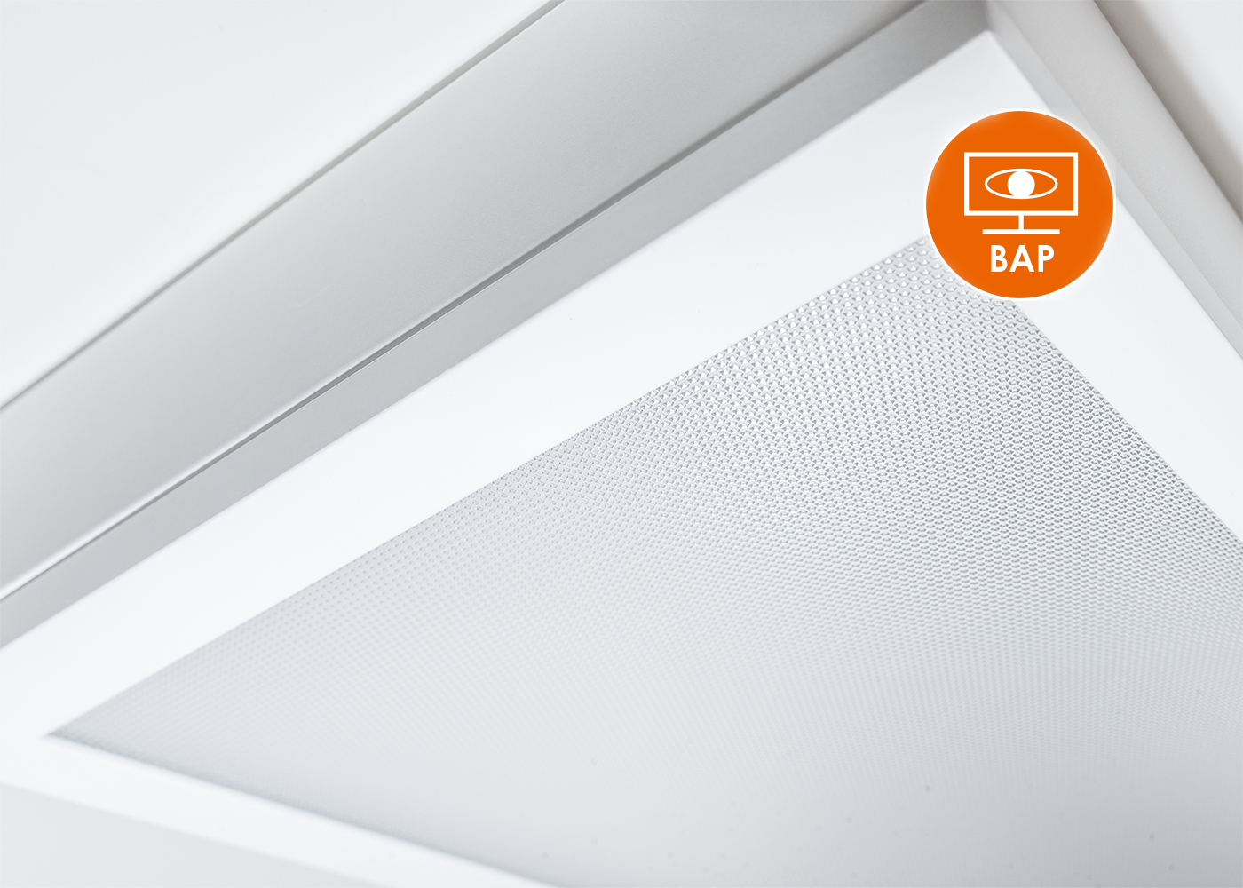 Prismatischer Diffusor der LED Anbauleuchte OPERO, bildschirmarbeitsplatztauglich, UGR